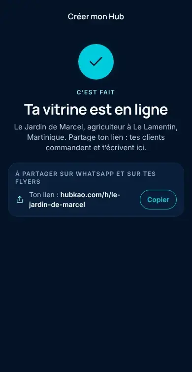 Écran de l’appli HUB : « Ta vitrine est en ligne », avec son lien à copier et à partager sur WhatsApp.